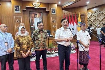 Luhut sebut digitalisasi bisa tuntaskan masalah alih fungsi lahan di Bali