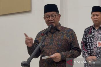 Jalan di sekitar proyek "Flyover" Latumeten diminta diperluas