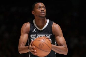 Spurs Lanjutkan Dominasi, Catat 10 Kemenangan Beruntun