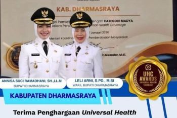 Dharmasraya raih penghargaan UHC Awards