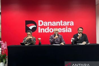 Indonesia's Danantarastudies plan to buy 50 boeingjets for Garuda