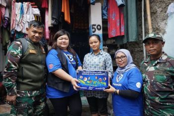 Formula bagikan sembako di Tangerang rayakan 40 tahun