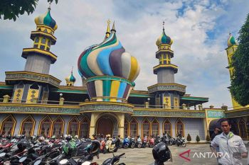 Melihat Masjid Aladdin di Bandara Soekarno Hatta