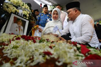 Kejari Palembang: Perkara pidana Alex Noerdin ditutup demi hukum