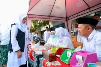 Banyuwangi periksa dan uji laboratorium makanan di pasar takjil