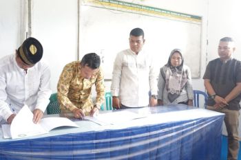 Bawaslu Pasaman Barat kerjasama dengan sekolah dalam upaya pengawasan pemilu