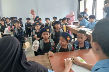 Polres Purworejo menggelar upacara pemecatan satu anggota