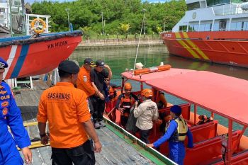 Basarnas evakuasi ABK Filipina gangguan jantung di Perairan Bali