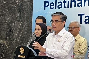 Menaker terbitkan SE Pemberian BHR 2026 bagi ojol dan kurir online