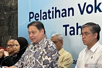 Menko Airlangga sebut tarif dagang Indonesia-AS jadi 15 persen