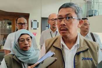 Jaga harga stabil, Bulog beli 30 ton gabah dari sawah terdampak banjir di Jateng