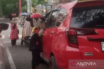 Dinsos Makassar libatkan RT/RW awasi pengemis dan anjal