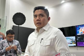Prabowo gelar rapat terbatas di kediaman usai tiba dari lawatan luar negeri