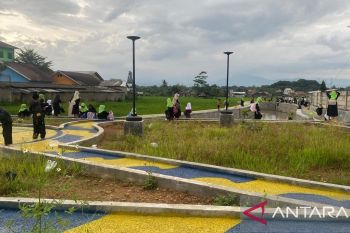 Pasar Ciranjang catat embung air dongkrak kunjungan dan transaksi
