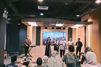 Grup nasyid legendaris tanah air Snada reuni dengan Dwiki Darmawan