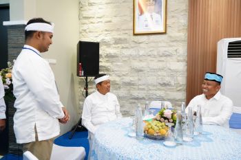 KDM ingin Depok menjadi indah jangan ada bendera partai di ruas jalan, Tim Maung siap bersihkan