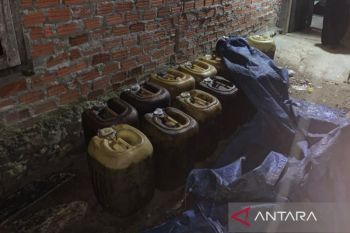 Polda Bengkulu ungkap penjualan dan sita 429 liter BBM subsidi