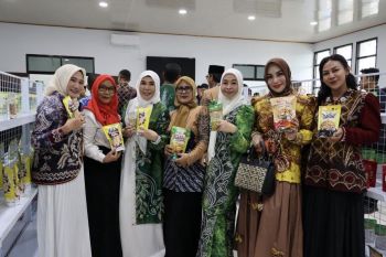 Ketua DPRD apresiasi peresmian Galeri Dekranasda Balangan