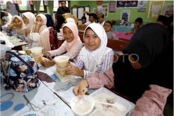 Per hari ke-9 Ramadhan, 47 SPPG distop sementara karena menu tak layak