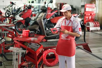 AHASS manjakan konsumen lewat promo layanan spesial