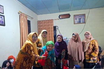 DPD HWK Tabalong berikan santunan anak yatim dan dhuafa