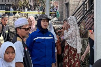 Dinsos Sulbar dampingi korban kebakaran di Balanipa