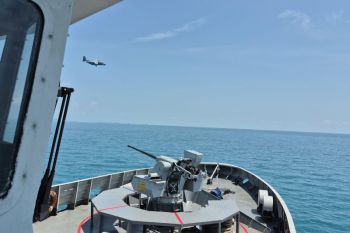 Indonesian navy conducts integrated drill in Singapore Strait