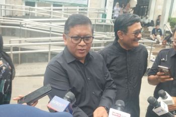 Megawati sampaikan belasungkawa atas meninggalnya Try Sutrisno