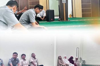 Perkuat Kebersamaan dan Kedisiplinan Melalui Sholat Berjamaah, Menjadi Tema Tausiyah Ramadan Ke-12