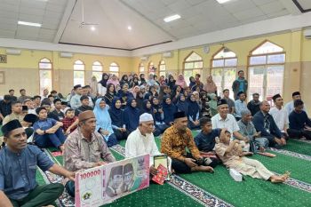 BI NTT menyalurkan 2.300 paket berbuka puasa di Kupang