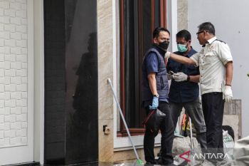 Polisi tangkap tersangka kasus perampokan dan pembunuhan di Bekasi