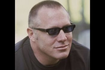 Produser film Andrew Gunn meninggal dunia pada usia 58 tahun