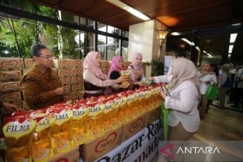 APP Group Kembali Dukung Bazaar Ramadan dan Wakaf Alquran di Kementerian Kehutanan