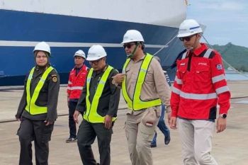 Dua Kemenko cek Terminal Gilimas Lombok untuk kelancaran distribusi ternak