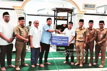 PT Timah-Pemkab Belitung bagikan paket sembako gratis