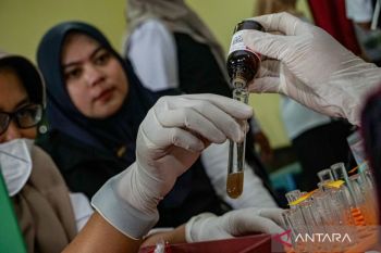 Di balik segarnya cincau, ancaman formalin mengintai