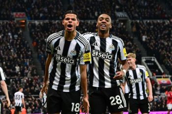 Manchester United menyerah 1-2 dari Newcastle United