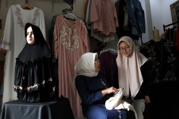 Produksi busana muslim ekspor di Malang