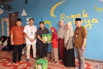 Tebar Kebaikan di Bulan Ramadhan, SKK Migas PetroChina Berikan Bingkisan Untuk 50 Anak Yatim di Rumah Cahaya