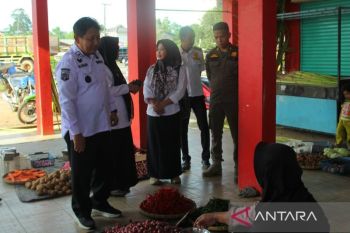Pemkab Bangka Barat pastikan stok pangan aman hingga Idul Fitri 1447 H