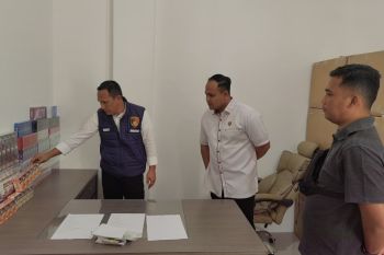Polda Babel tetapkan tersangka pemilik truk berisi rokok Ilegal di Belitung