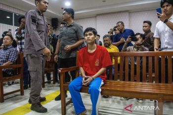 Kemarin, jaksa minta maaf hingga laporkan oknum minta THR