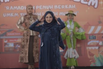 Peragaan busana Ramadhan di Kota Kediri