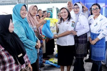 Pemkab Simalungun buka pasar murah di dua kecamatan