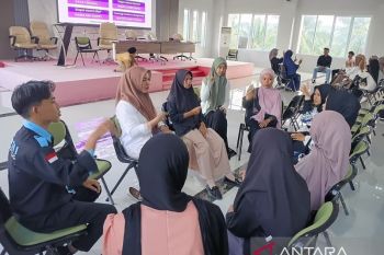 Mahasiswa IAIN Sultan Amai Gorontalo dalami bahasa isyarat bersama GERKATIN