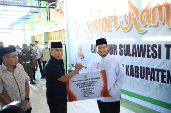 Gubernur Sultra salurkan bantuan pertanian Rp2,1 miliar ke kelompok tani di Buton