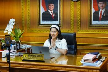 Wamen Isyana: Keluarga sehat emosional bangun kepercayaan diri anak