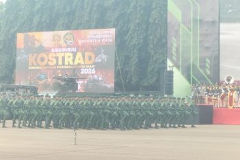 Kostrad tampilkan pencak silat hingga defile pasukan dalam HUT Ke-65