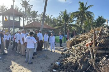 De Gadjah sampaikan langsung kondisi sampah pantai di Bali ke Prabowo