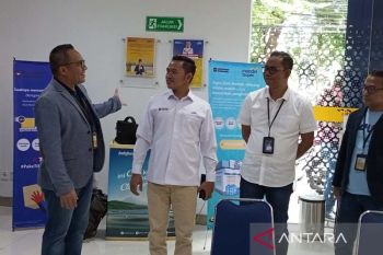 Komisaris PT TASPEN pantau penyaluran THR bagi pensiunan di Makassar